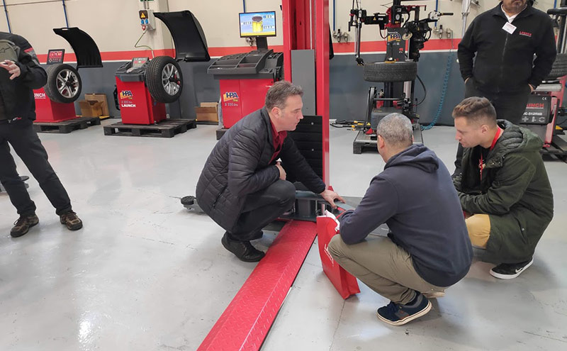 demostraciones equipamiento Launch